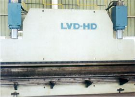 長江衡器工藝&mdash;&mdash;數控板料折彎